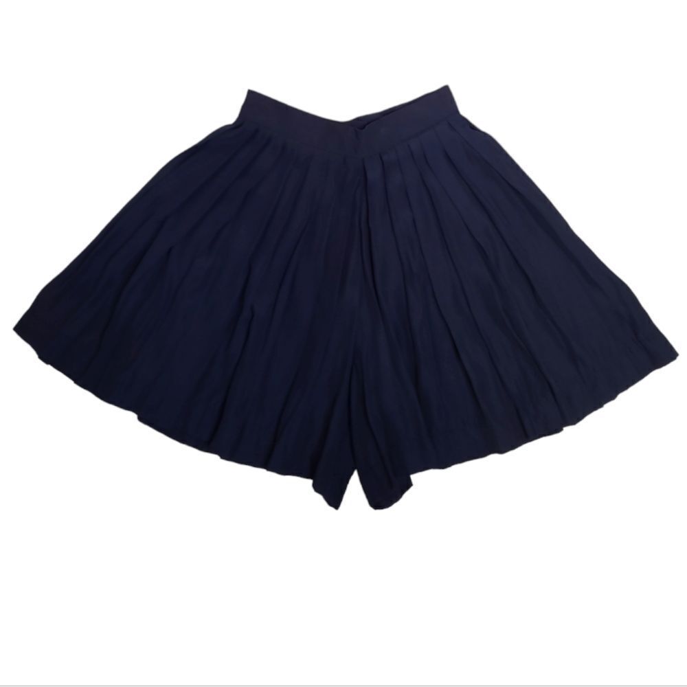 VINTAGE 90s navy blue pleated dressy ark academia shorts XS